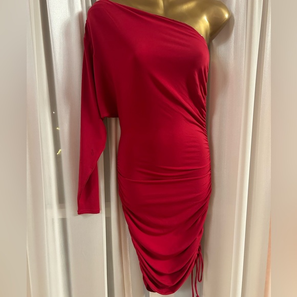 Sexy hot one shoulder dress - Picture 8 of 9